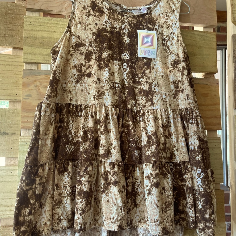Eliana NWT size Medium